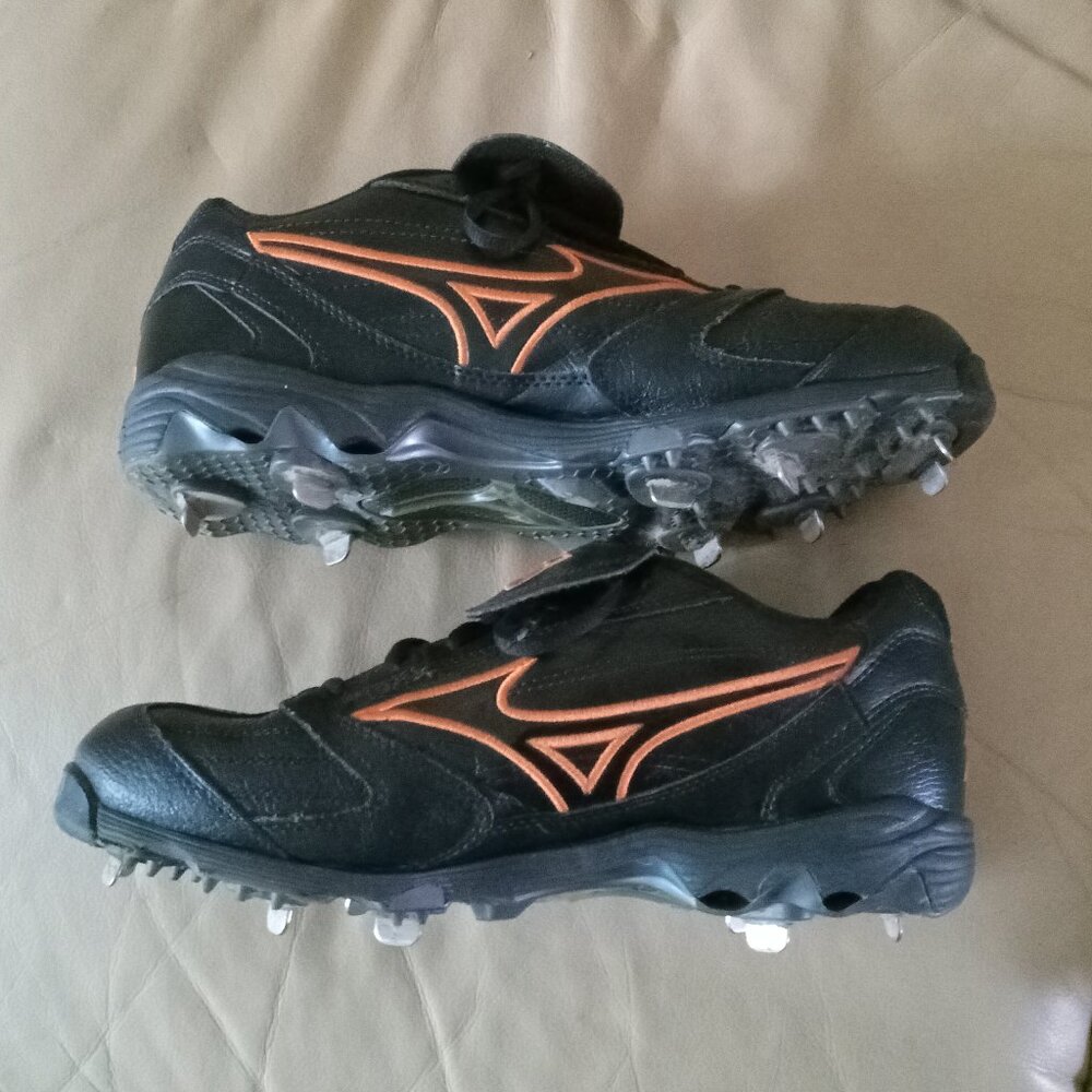 Mizuno Leather Baseball Cleats 11.5